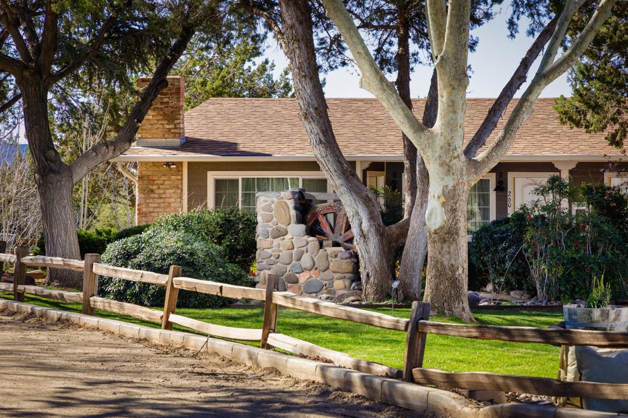 Sky Ranch Lodge Sedona Exterior photo